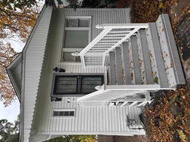 Main picture of 9521 S Winston Ave