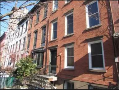 Main picture of 125 Bloomfield St