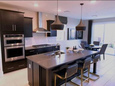 Main picture of 807 Bamboo Dr