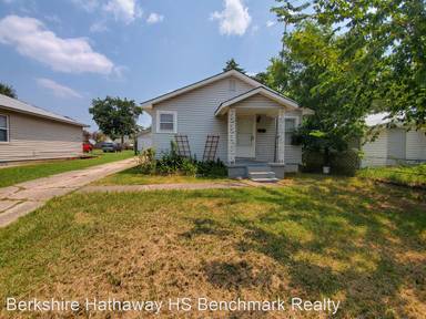 Main picture of 411 N Kimberly Ave