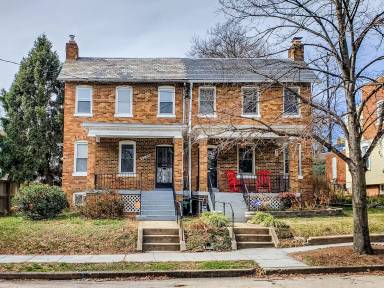 Main picture of 4208 10th St NE