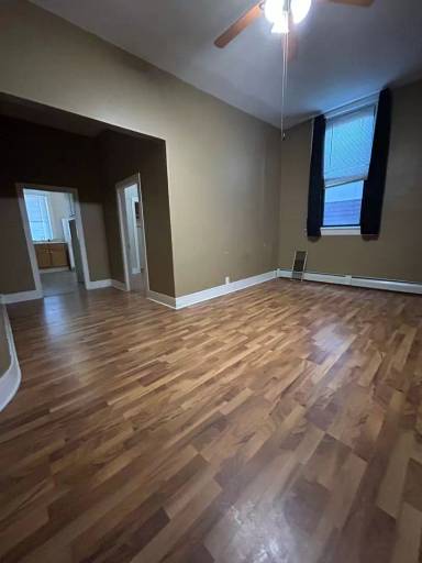Main picture of 216 S Minnesota Ave