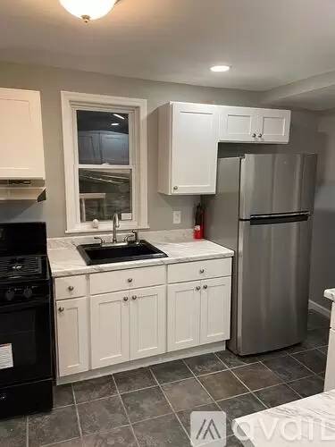 Main picture of 28 Matawan Rd