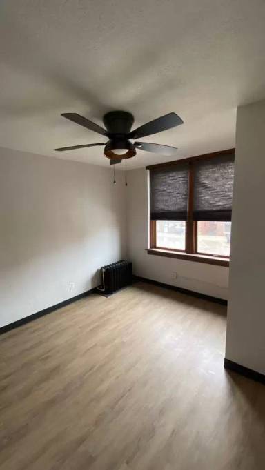 Main picture of 109 N College Ave