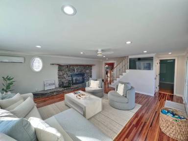 Main picture of 156 Shelters Rd