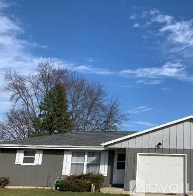 Main picture of 250 Westridge Rd