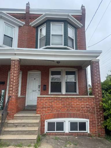 Main picture of 1834 W 11th St