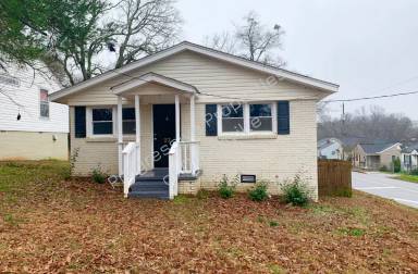 Main picture of 27 Ellendale Ave