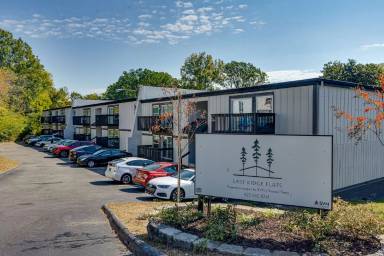 Main picture of 302 Dunlap Ave