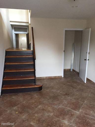 Main picture of 1492 Richmond Ave