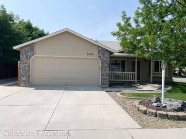 Main picture of 2087 E Clarene St