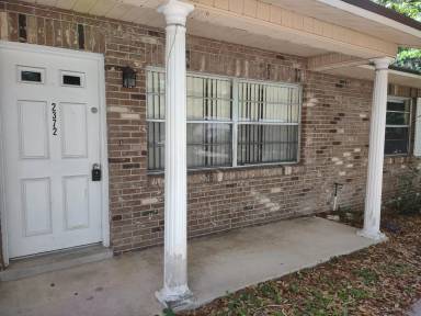 Main picture of 2372 S Sandburg Pt
