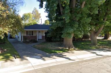 Main picture of 5335 Jerome Way