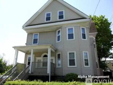 Main picture of 40 Cedar St