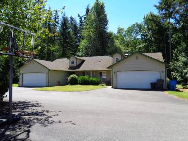 Main picture of 7427 84th Avenue Ct NW