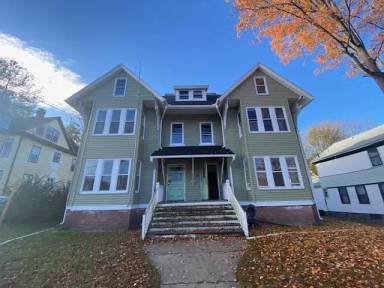 Main picture of 66 Prescott St