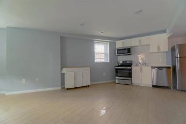Main picture of 1500 Columbia Road NW