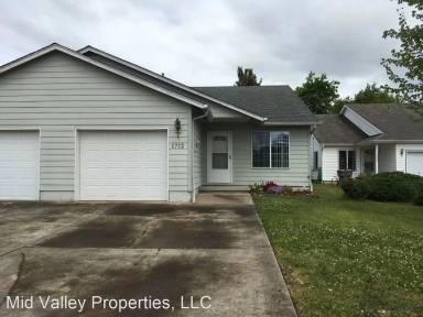 Main picture of 1702 Trudell Ct SE