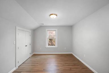 Main picture of 1056 Hope St