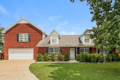 Main picture of 304 Cheairs Ct