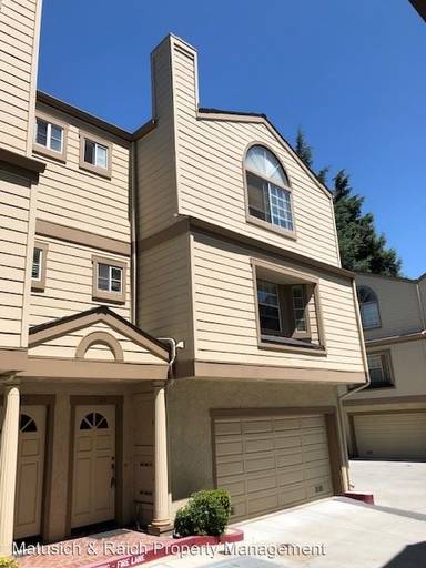 Main picture of 402 Union Ave