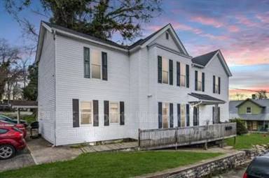 Main picture of 417 North St