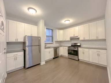 Main picture of 3925 N Keeler Ave