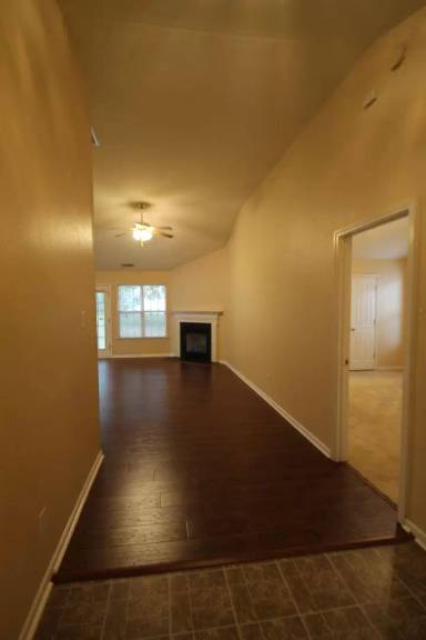 Main picture of 1235 Spring View Ct