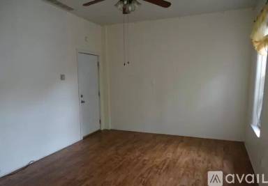 Main picture of 550 Dennis St