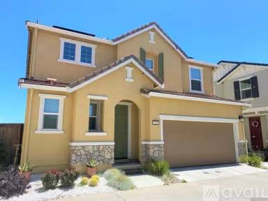 Main picture of 200 Uccello Way