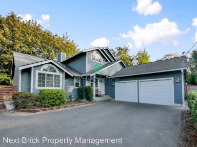 Main picture of 9235 3rd Ave SW