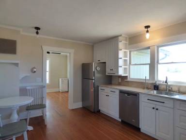 Main picture of 14025 N 87th St