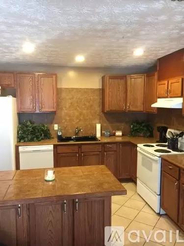 Main picture of 235 Sunnylane Dr
