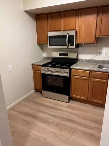 Main picture of 5105 10th Pl S