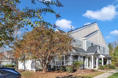 Main picture of 1242 Legacy Greene Ave