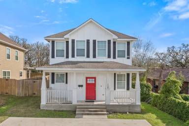 Main picture of 111 Fairway Dr