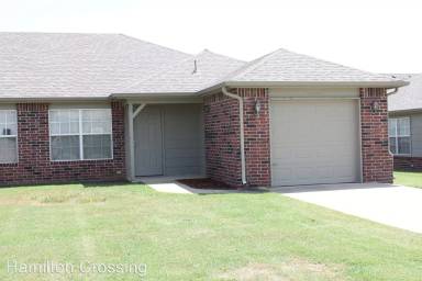 Main picture of 903-85 River Xing