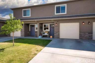 Main picture of 644 Emma Ln