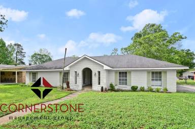 Main picture of 9256 Bermuda Ave