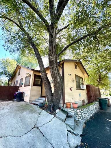 Main picture of 1113 Yale Ave