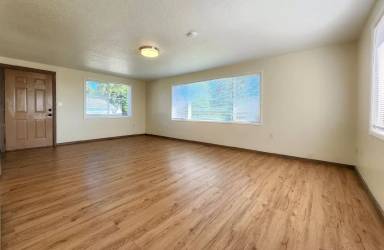 Main picture of 10914 Willow Rd
