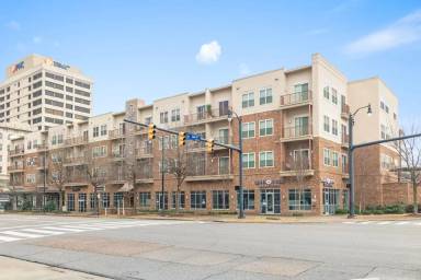Main picture of 79 Commerce Apartments