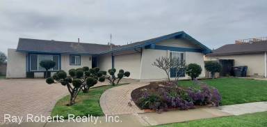 Main picture of 10474 Crane Cir