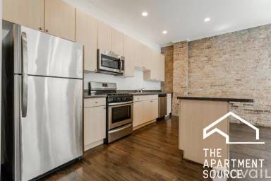 Main picture of 2336 N Milwaukee Ave