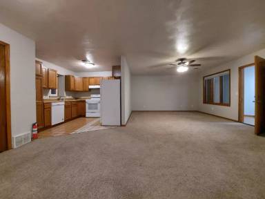 Main picture of 1816 Joliet St