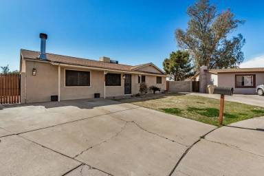 Main picture of 4431 W Sunnyslope Ln