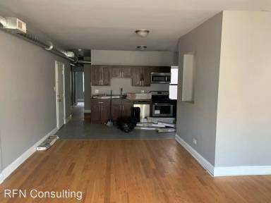 Main picture of 4940 S East End Ave