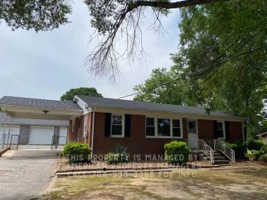 Main picture of 508 Villa St