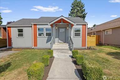 Main picture of 110 Pelly Ave N