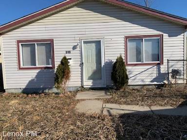 Main picture of 319 S Anderson Ave
